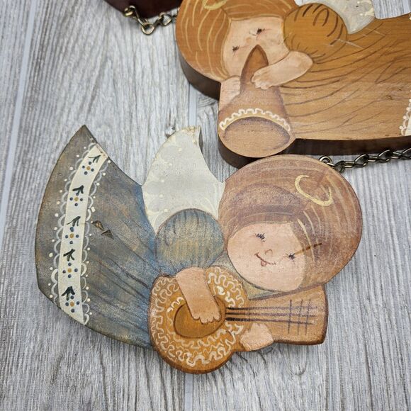 Angel Wood Wall Hanging Hand Painted Tole Vtg Christmas JOY Angels Handmade - Picture 11 of 14